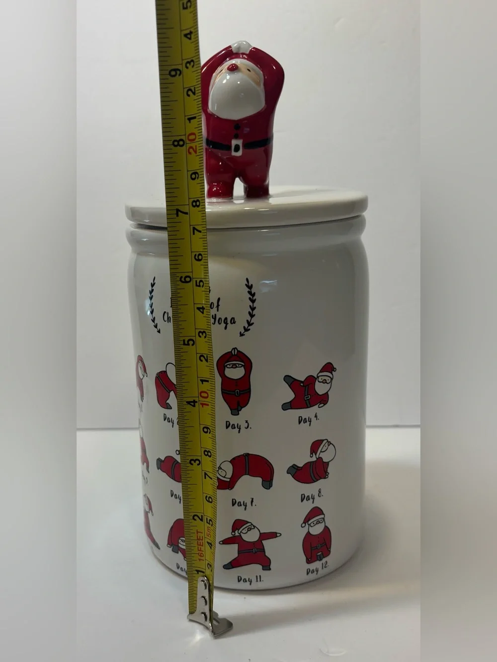 Magenta ceramic holiday